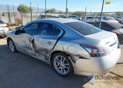 2013 Nissan Maxima 3.5 S z USA, uszkodzony, nr VIN 1N4AA5AP3DC833439